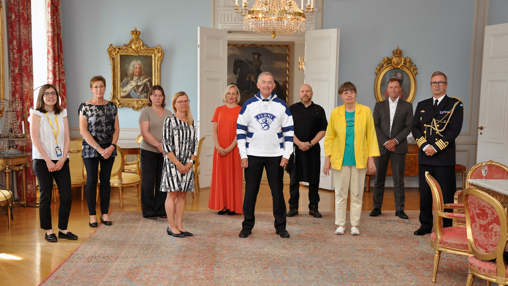 Ambassadör Anders Ahnlid med medarbetare