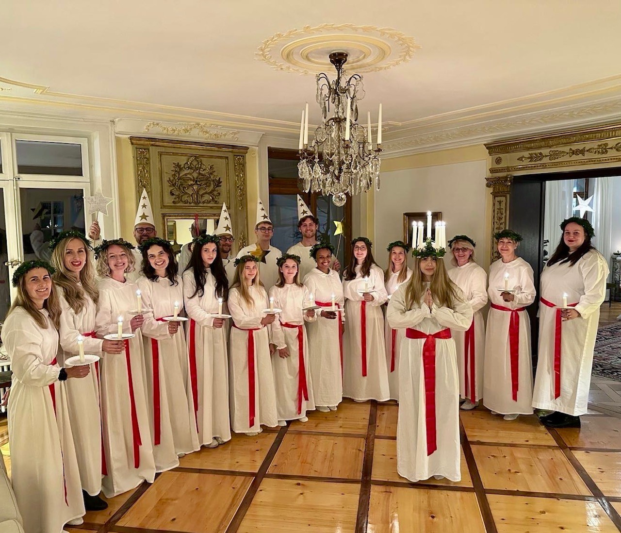 Lucia Choir