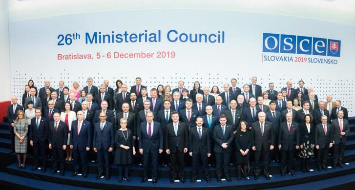 OSCE Foreign Ministers and Heads of Delegations pose for a family photo at the 26th Ministerial Council in Bratislava, 5 December 2019, Credit: OSCE/Tomáš Bokor