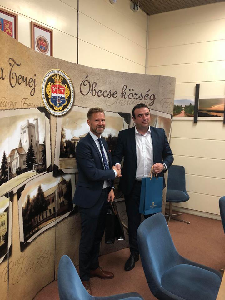 Joachim Waern, dep Head of Mission met with the Mayor of Becej Dragan Tosic