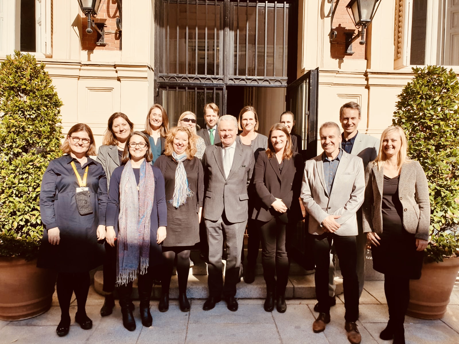 Representanter från KC-enheten och ambassaden i Madrid