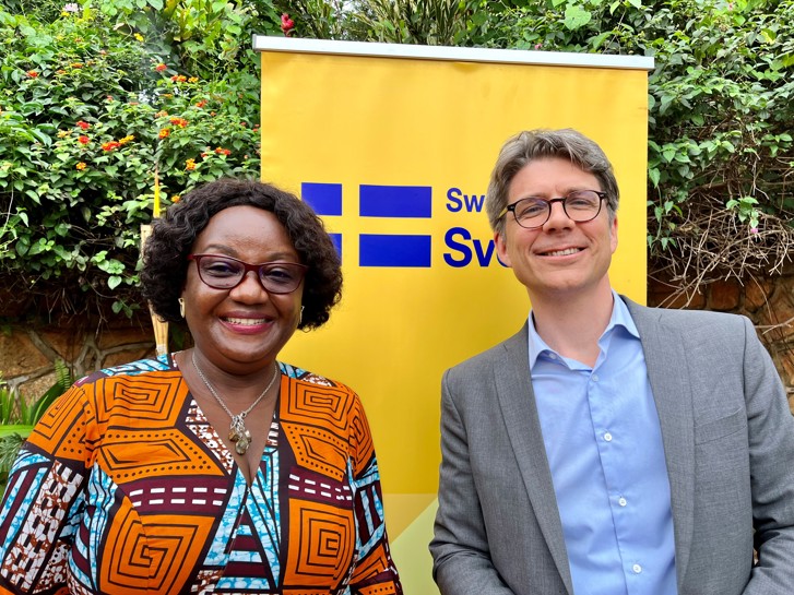 Dr. Rhoda Wanyenze from Makerere University and Dr. Tobias Alfven from Karolinska Institute